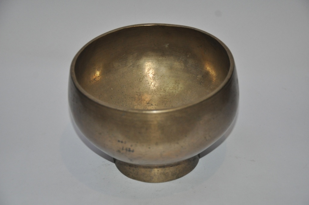 Antique Naga 17cm C Note – Deep Earth Grounding